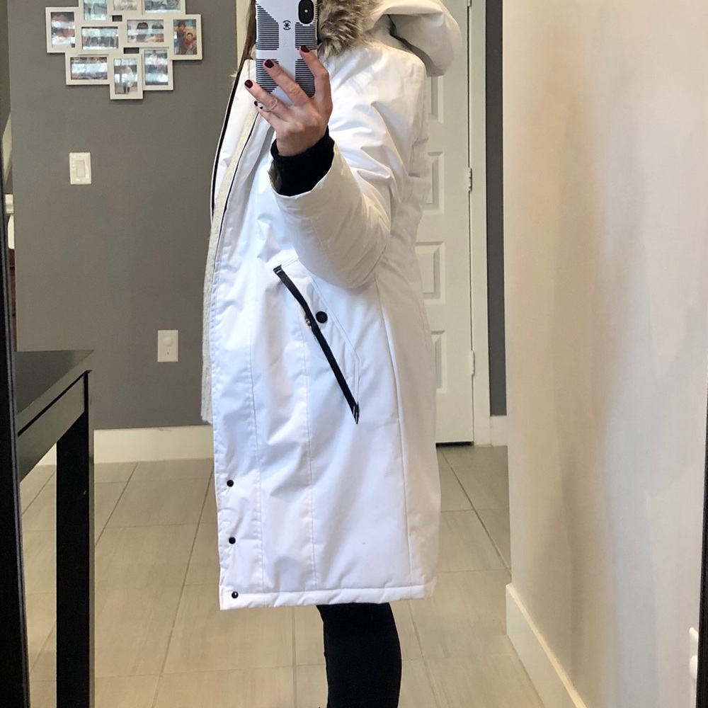 Women Noize Winter Coat - Picture 8 of 8